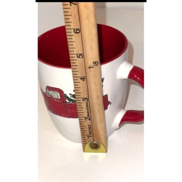 Vintage Style Christmas Truck Ceramic Mug With Red Interior & Handle - Picture 4 of 5